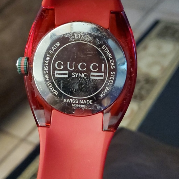 Gucci watch and shades bundle - Picture 4 of 4